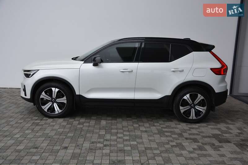 Внедорожник / Кроссовер Volvo XC40 2022 в Киеве фото 2 Внедорожник / Кроссовер Volvo XC40 2022 в Киеве