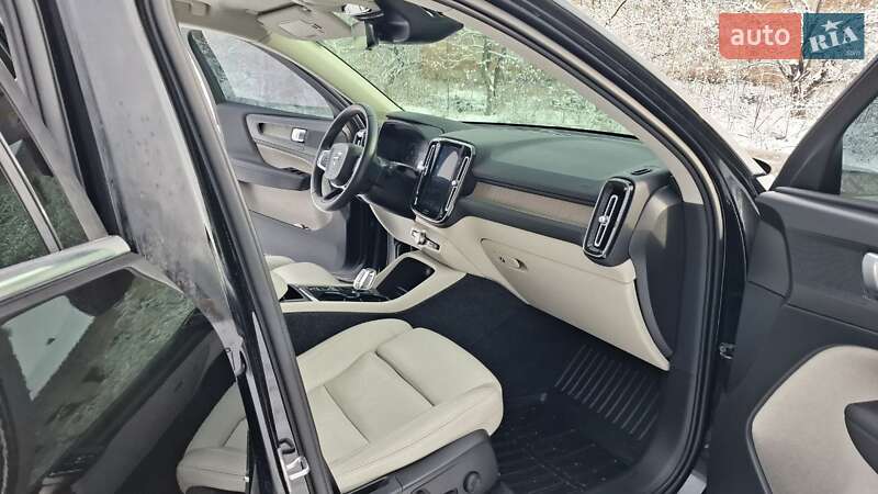 Внедорожник / Кроссовер Volvo XC40 2019 в Тульчине фото 4 Внедорожник / Кроссовер Volvo XC40 2019 в Тульчине