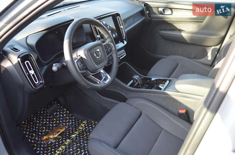 Позашляховик / Кросовер Volvo XC40 2023 в Одесі