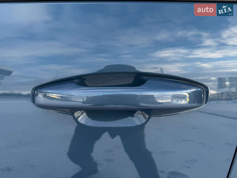 Внедорожник / Кроссовер Volvo XC40 2022 в Киеве фото 40 Внедорожник / Кроссовер Volvo XC40 2022 в Киеве