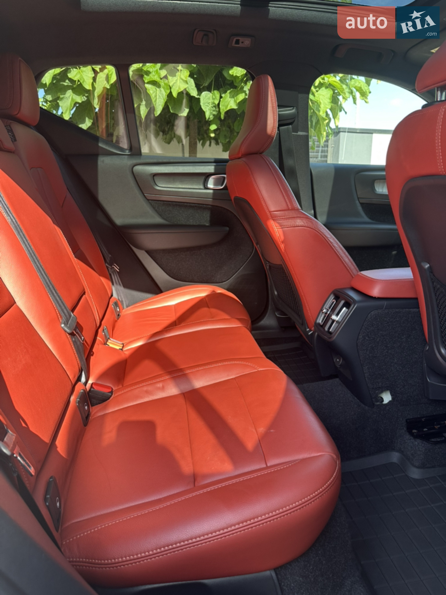 2018 Volvo XC40 - мініатюра 15