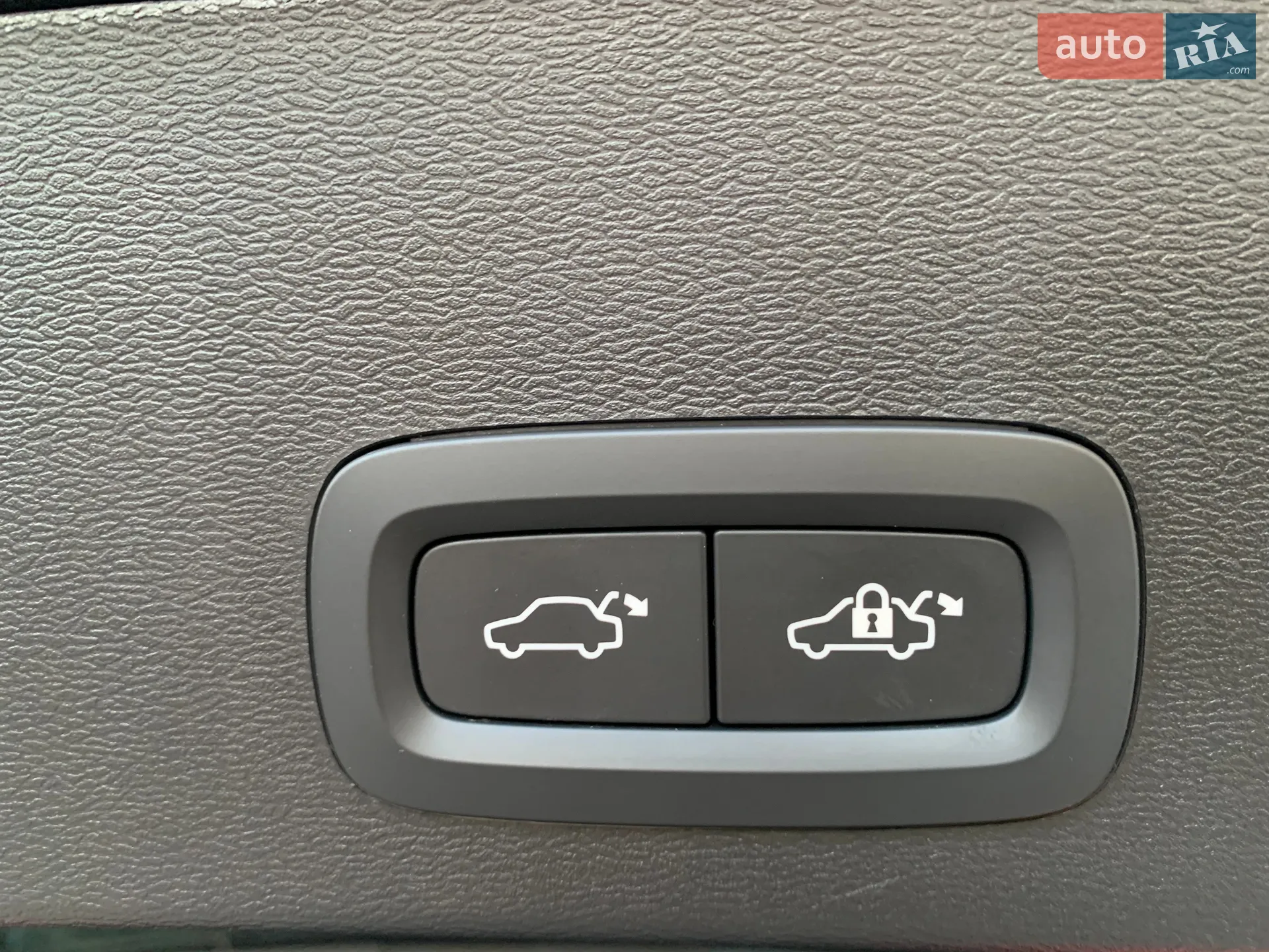 2021 Volvo XC40 - мініатюра 41