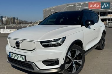Позашляховик / Кросовер Volvo XC40 2021 в Львові