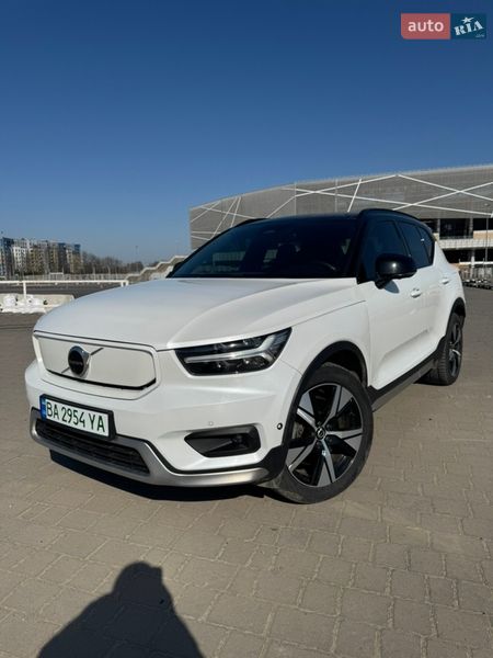 Volvo XC40 2021