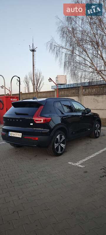 Внедорожник / Кроссовер Volvo XC40 2023 в Виннице