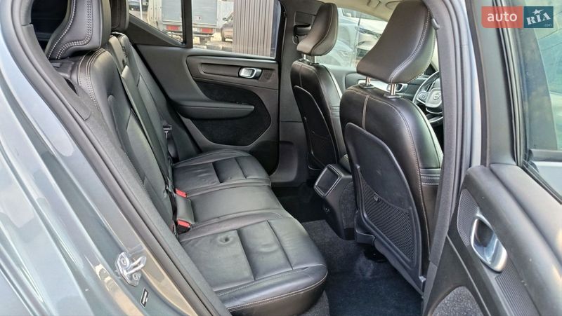 Внедорожник / Кроссовер Volvo XC40 2018 в Луцке