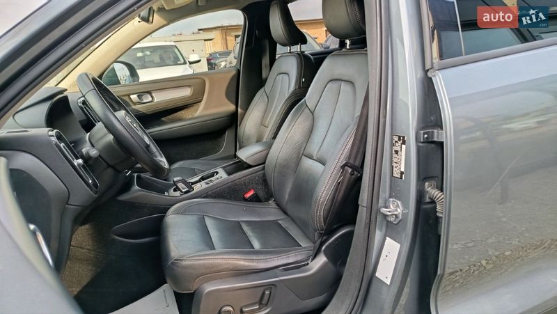 Внедорожник / Кроссовер Volvo XC40 2018 в Луцке