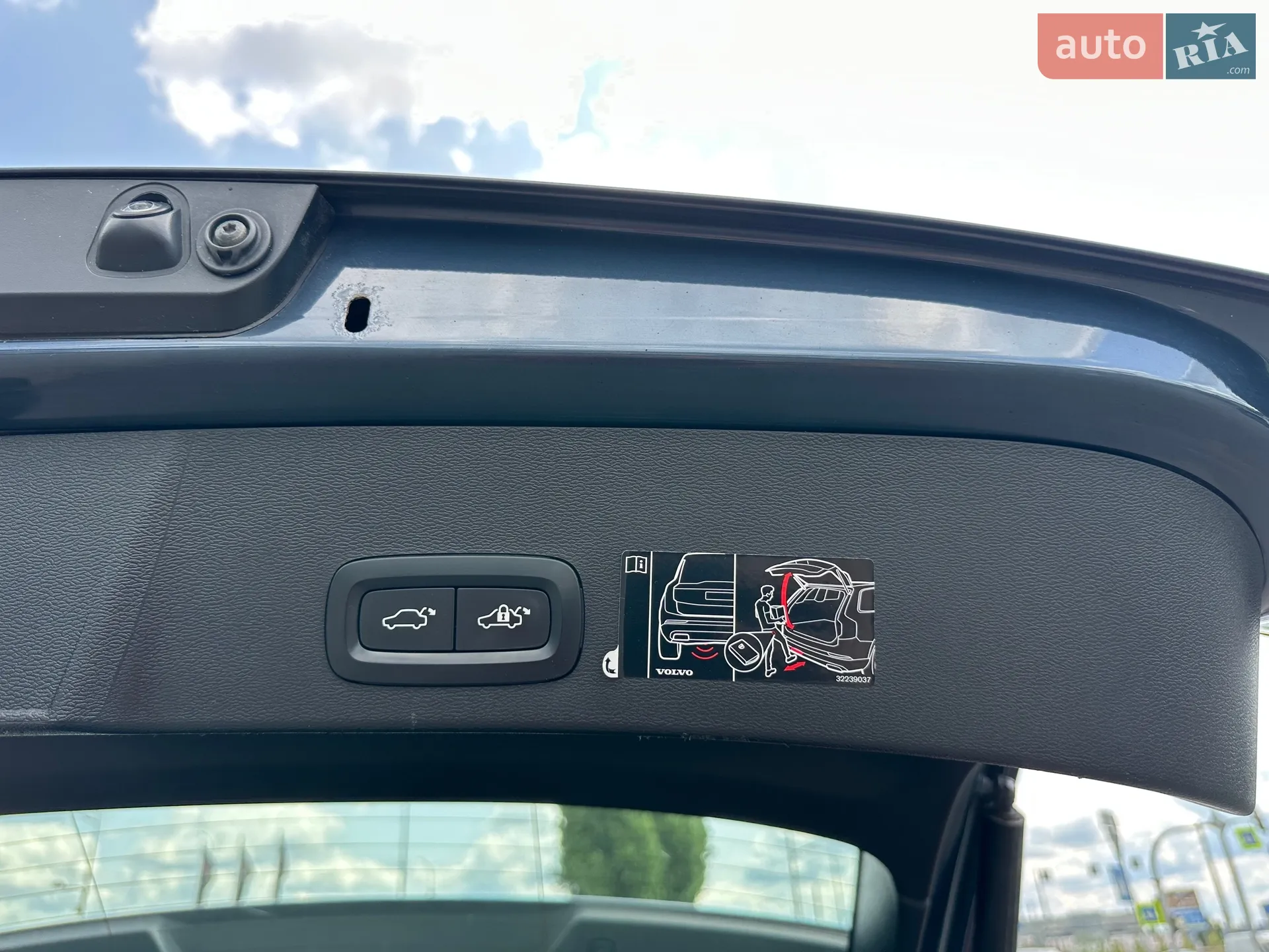 2019 Volvo XC40 - мініатюра 11