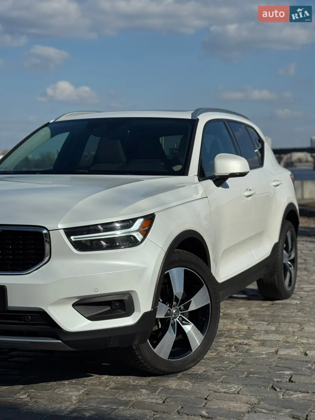 2020 Volvo XC40 - мініатюра 10