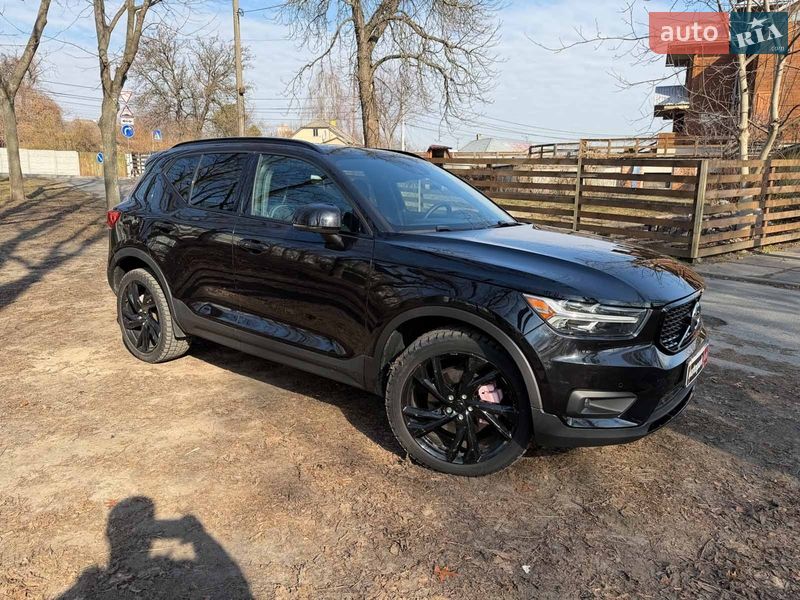 Позашляховик / Кросовер Volvo XC40 2022 в Києві фото 4 Позашляховик / Кросовер Volvo XC40 2022 в Києві
