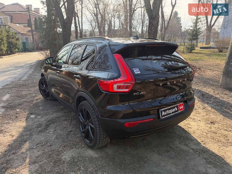 Позашляховик / Кросовер Volvo XC40 2022 в Києві фото 9 Позашляховик / Кросовер Volvo XC40 2022 в Києві