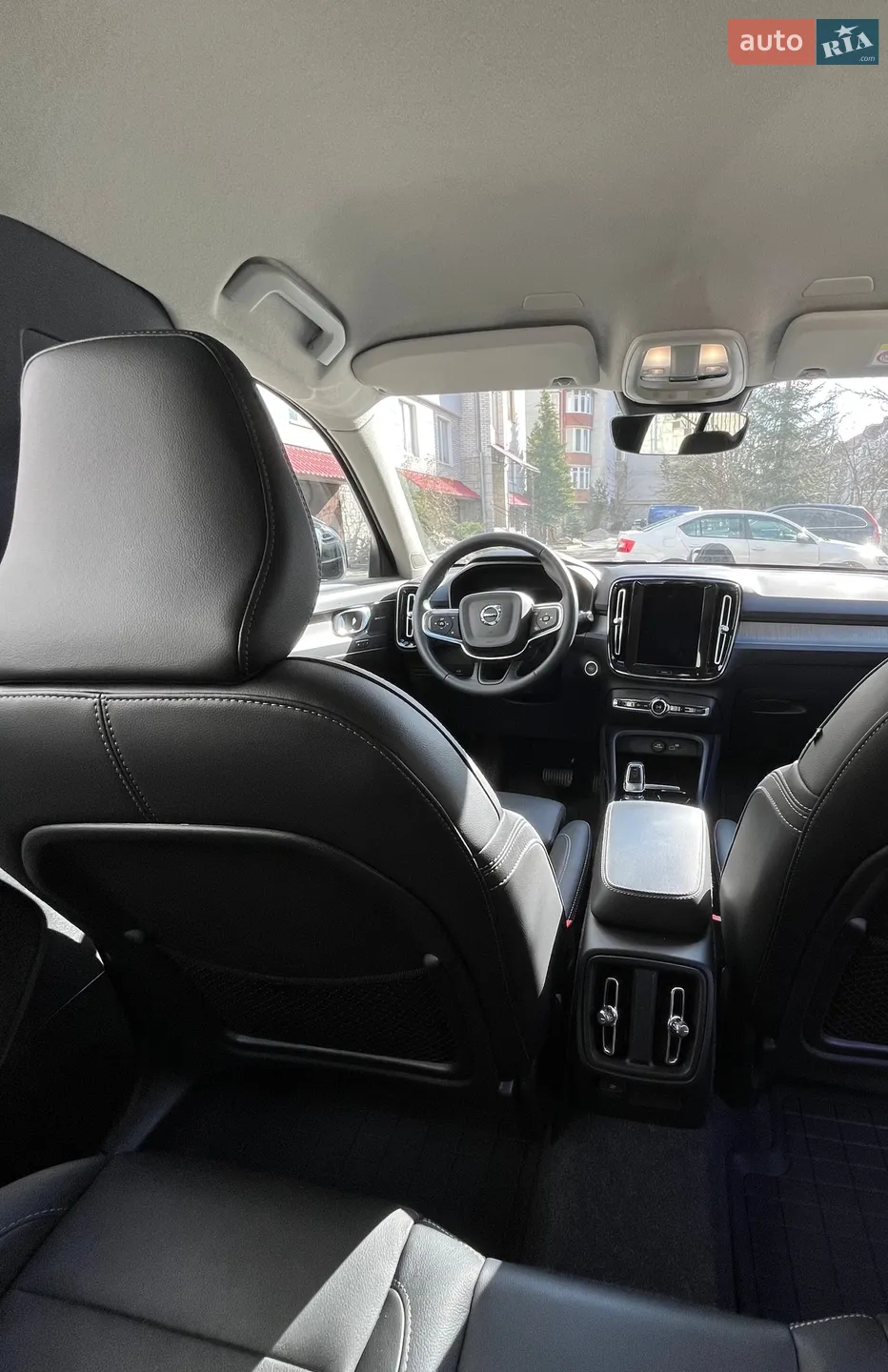 2024 Volvo XC40 - мініатюра 27