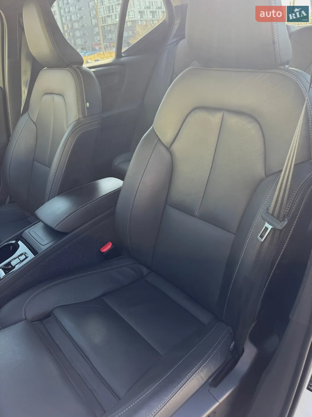 Volvo XC40 2024 VIN YV1XZK8V8S2481889 фото оголошення 55 з 70