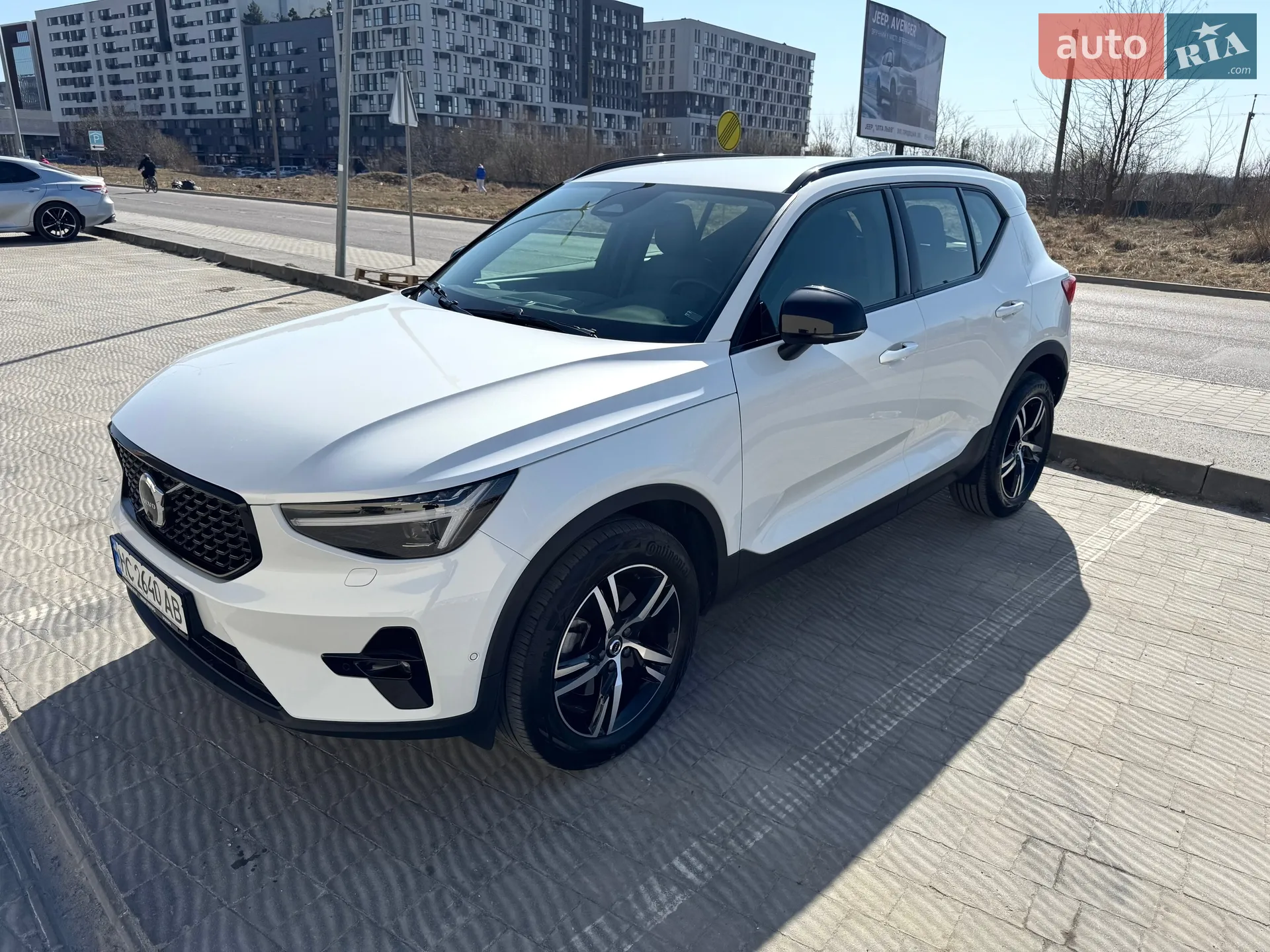 Volvo XC40 2024 VIN YV1XZK8V8S2481889 фото оголошення 5 з 70