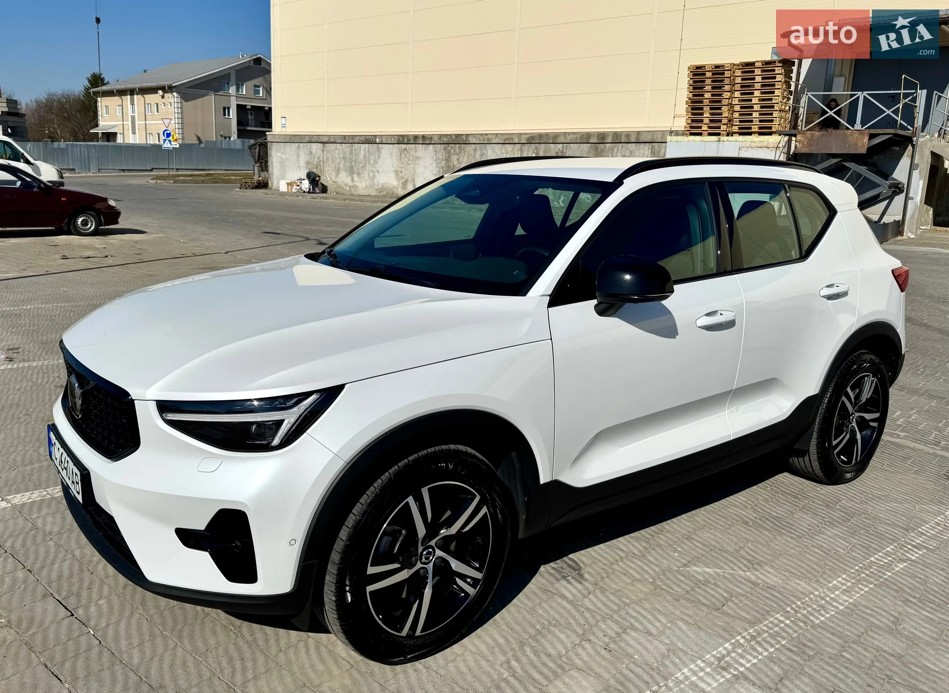 Volvo XC40 2024 VIN YV1XZK8V8S2481889 фото оголошення 10 з 70