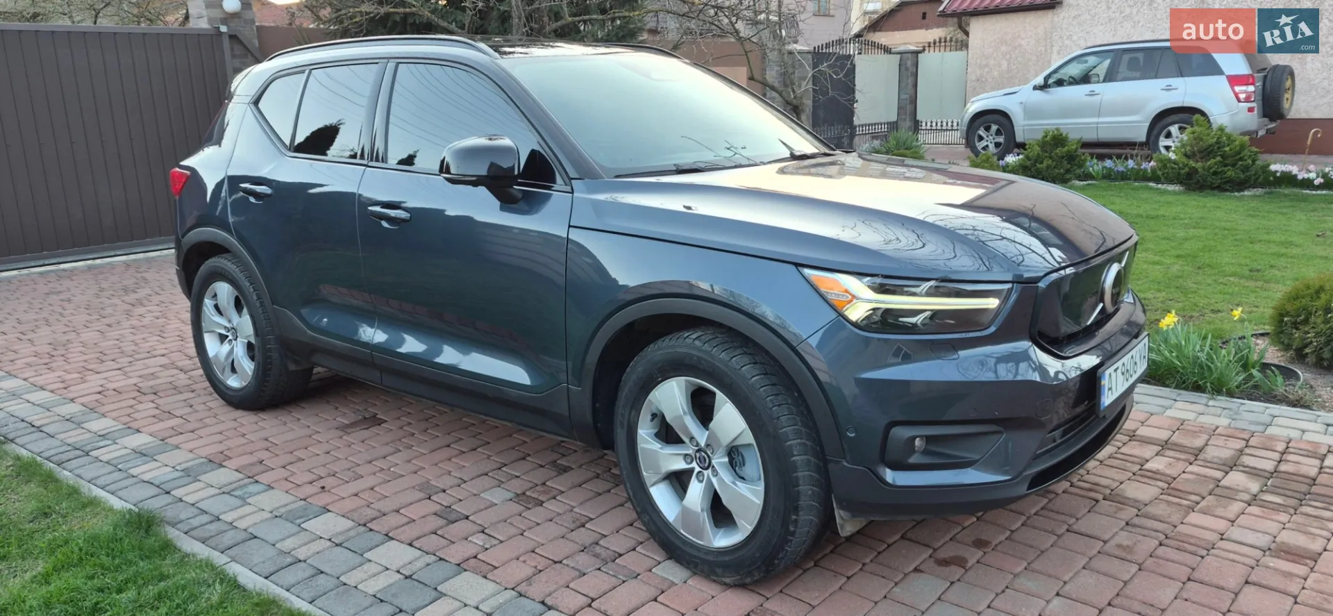 2022 Volvo XC40 - мініатюра 2