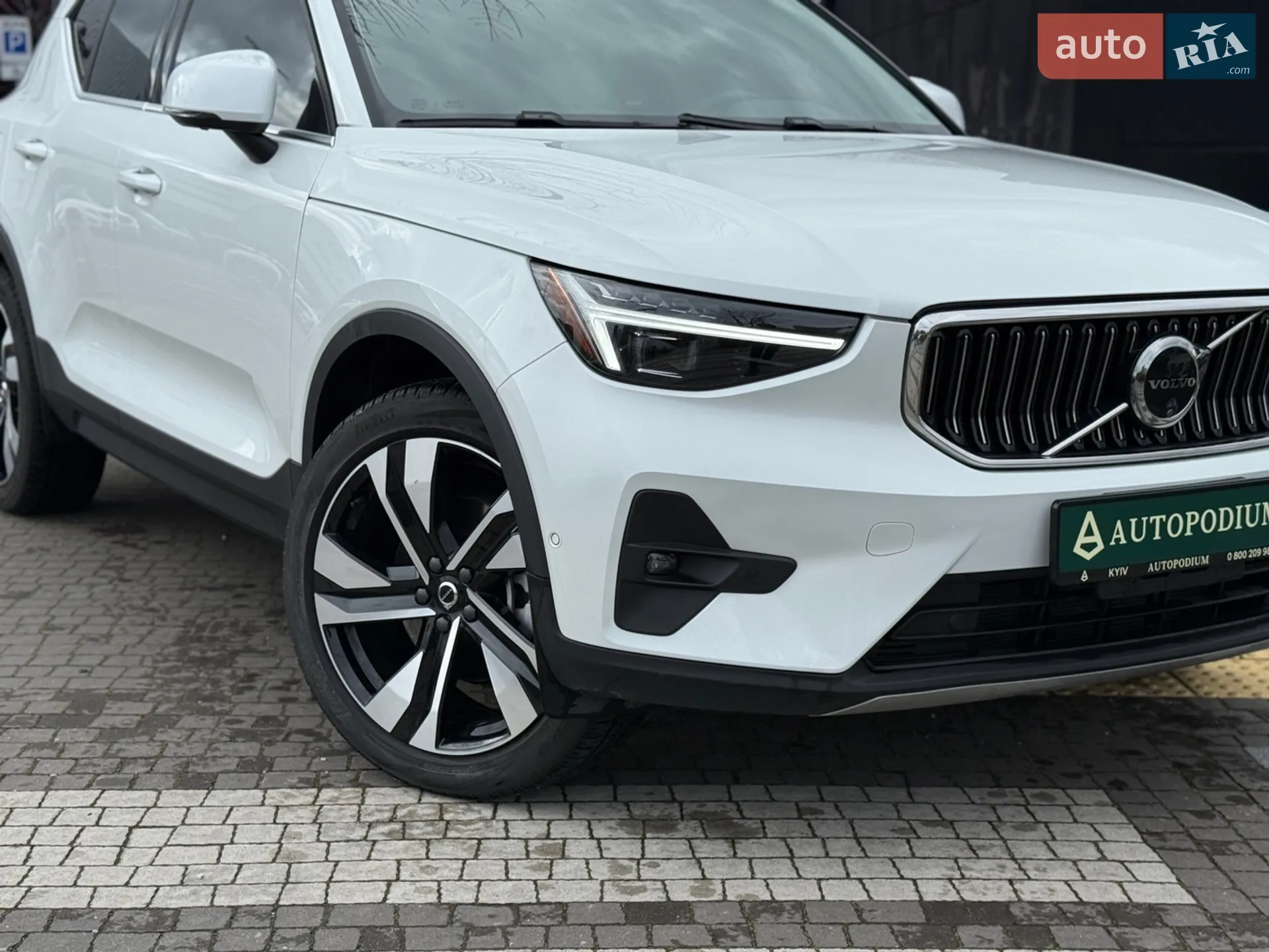 2024 Volvo XC40 - мініатюра 3