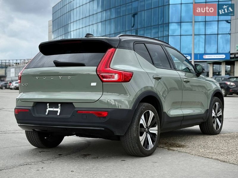 Позашляховик / Кросовер Volvo XC40 2023 в Чернівцях фото 4 Позашляховик / Кросовер Volvo XC40 2023 в Чернівцях