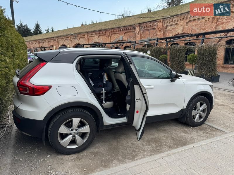 Внедорожник / Кроссовер Volvo XC40 2020 в Львове фото 7 Внедорожник / Кроссовер Volvo XC40 2020 в Львове