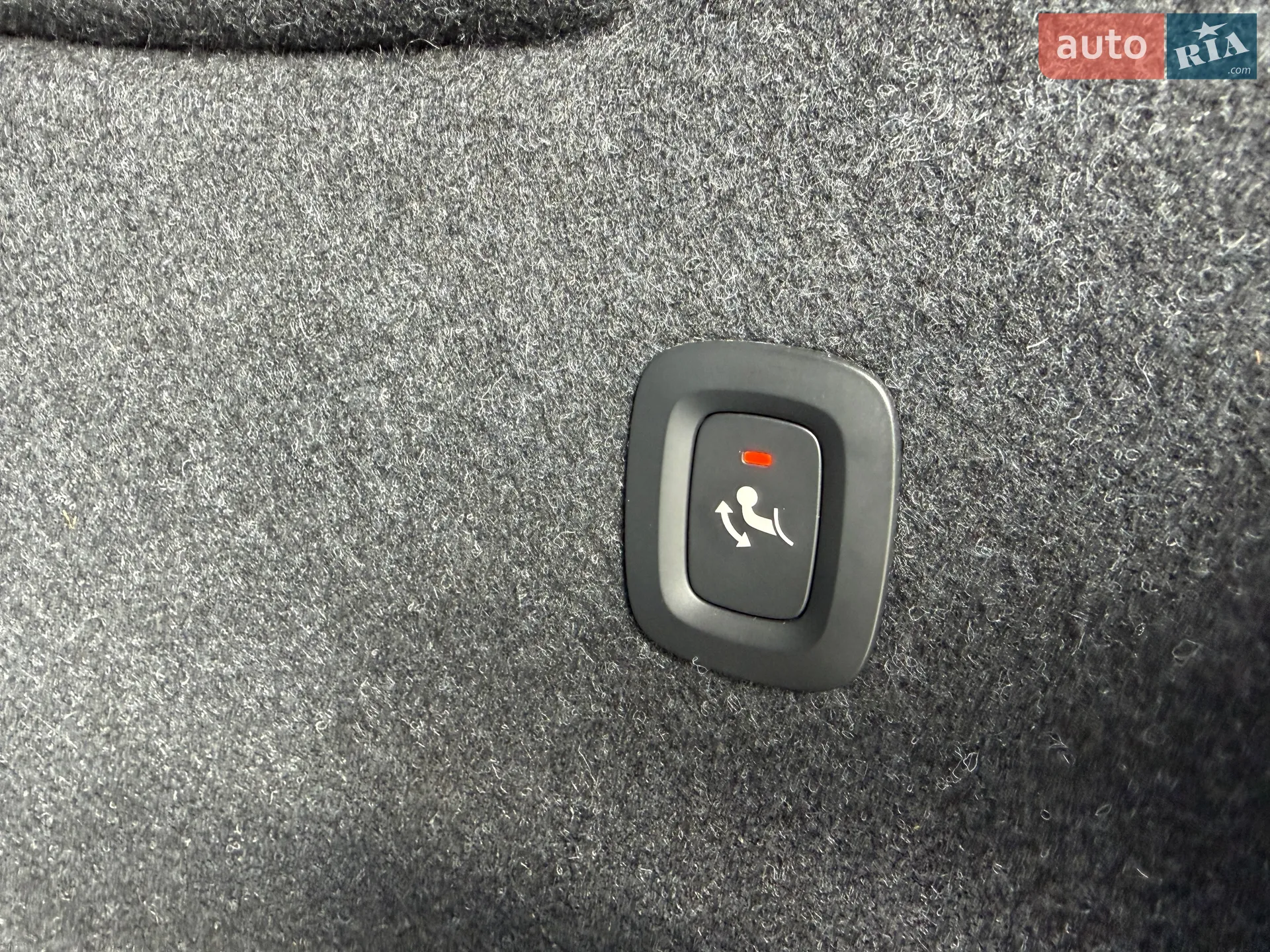 2019 Volvo XC40 - мініатюра 16