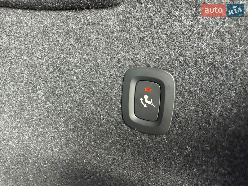 Внедорожник / Кроссовер Volvo XC40 2019 в Киеве фото 16 Внедорожник / Кроссовер Volvo XC40 2019 в Киеве