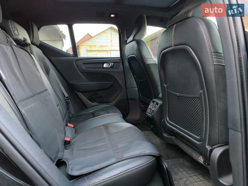 Позашляховик / Кросовер Volvo XC40 2021 в Лозовій