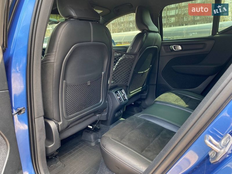 Внедорожник / Кроссовер Volvo XC40 2018 в Киеве фото 29 Внедорожник / Кроссовер Volvo XC40 2018 в Киеве