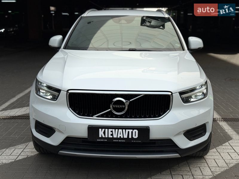 Позашляховик / Кросовер Volvo XC40 2020 в Києві