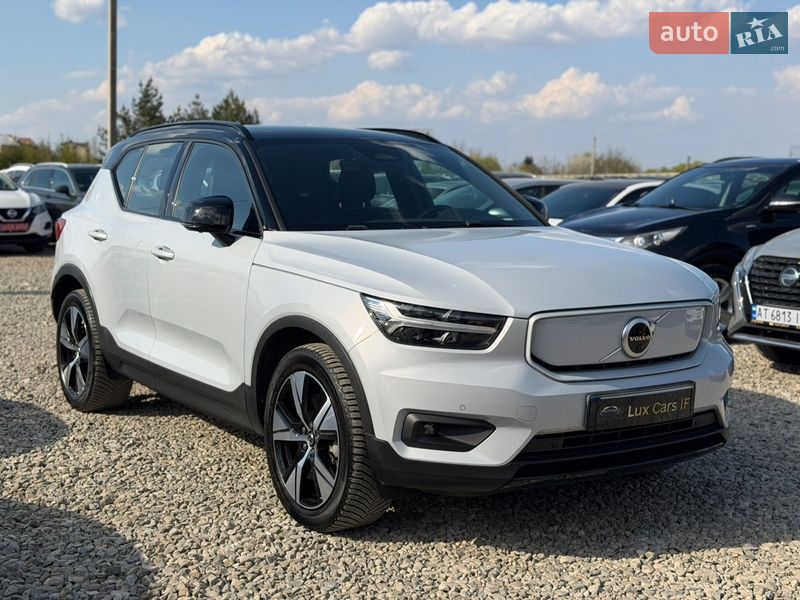 Volvo XC40 2021