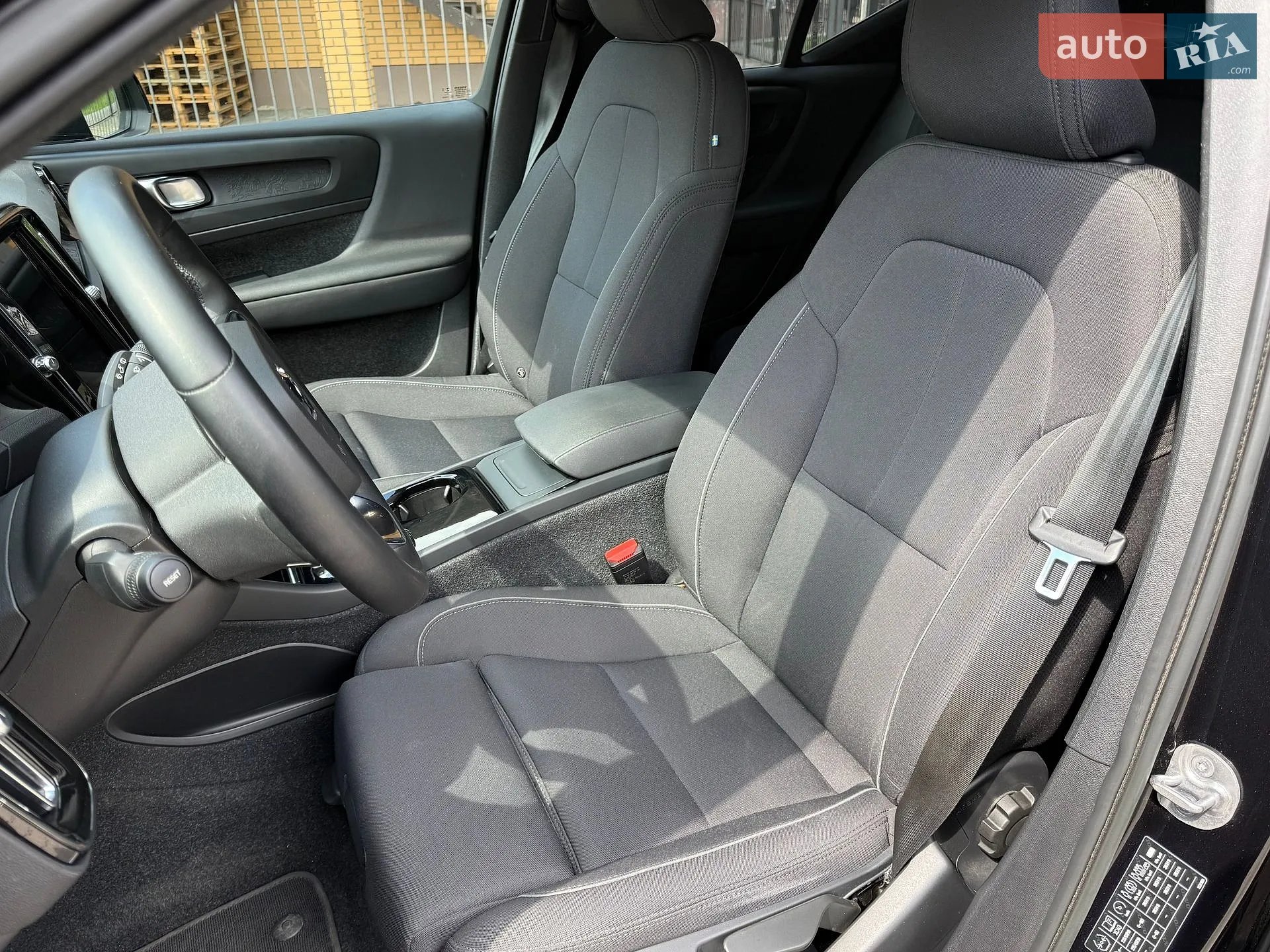 2022 Volvo XC40 - мініатюра 23