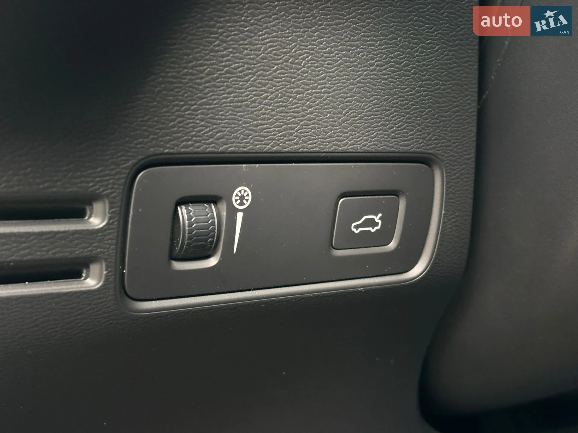 2020 Volvo XC40 - мініатюра 27