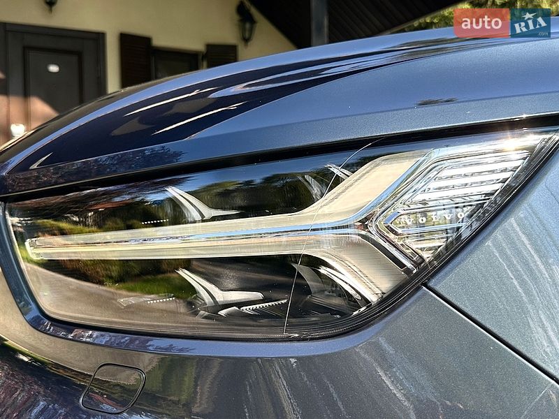 Внедорожник / Кроссовер Volvo XC40 2021 в Броварах