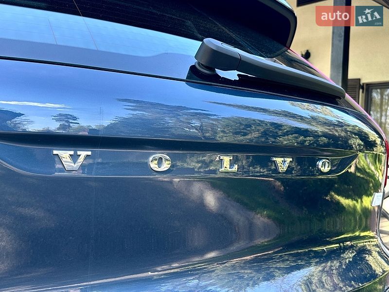 Внедорожник / Кроссовер Volvo XC40 2021 в Броварах