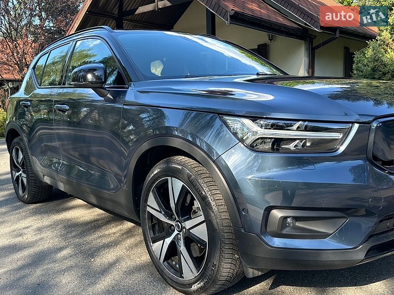 Внедорожник / Кроссовер Volvo XC40 2021 в Броварах