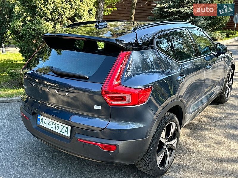 Внедорожник / Кроссовер Volvo XC40 2021 в Броварах
