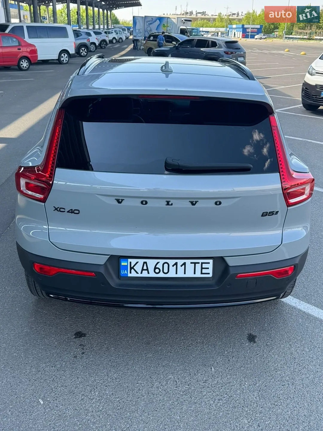 2023 Volvo XC40 - мініатюра 9
