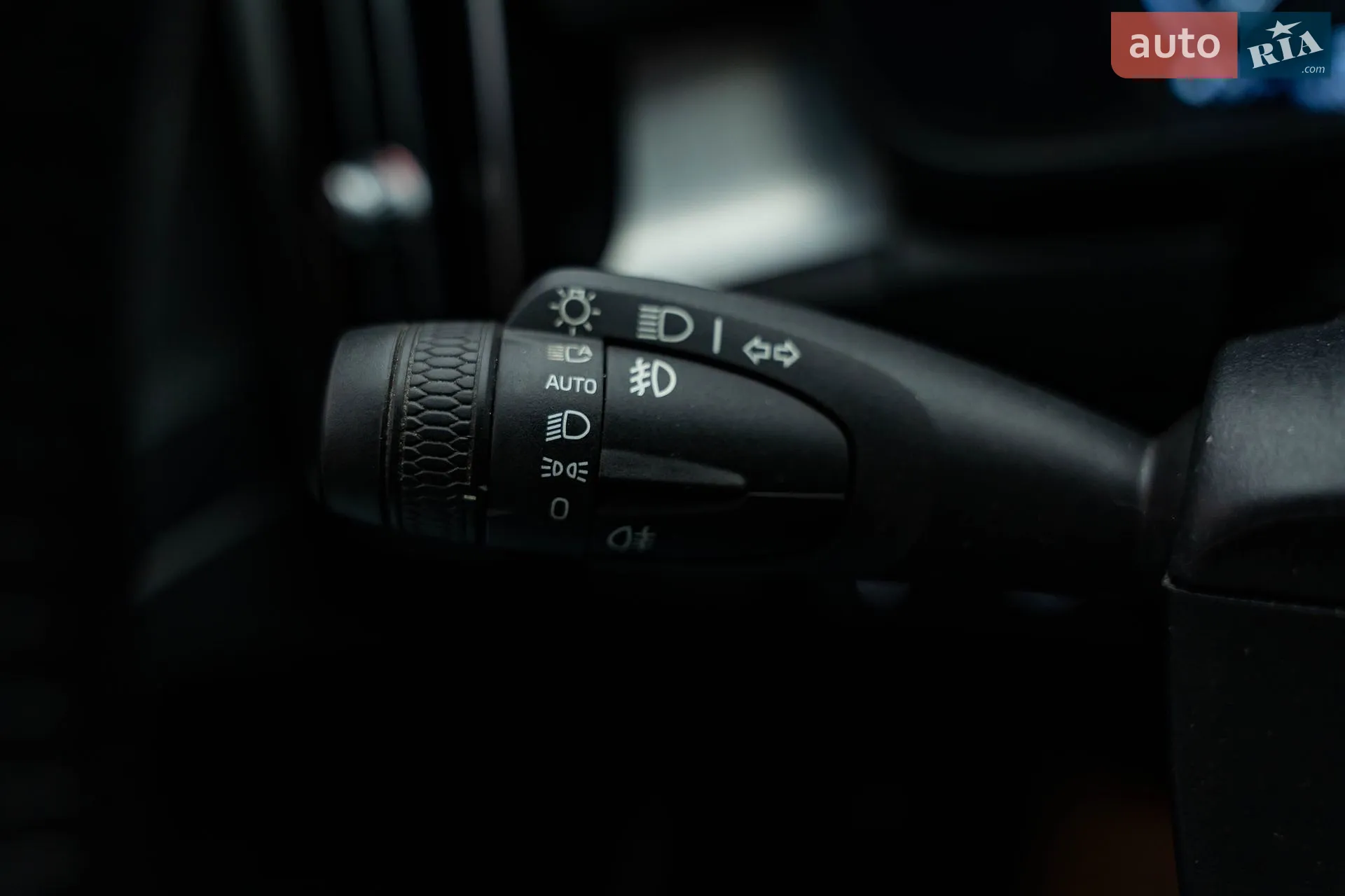 2020 Volvo XC40 - мініатюра 15
