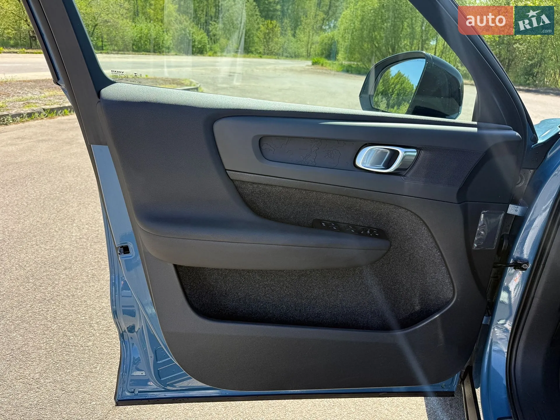 2023 Volvo XC40 - мініатюра 15