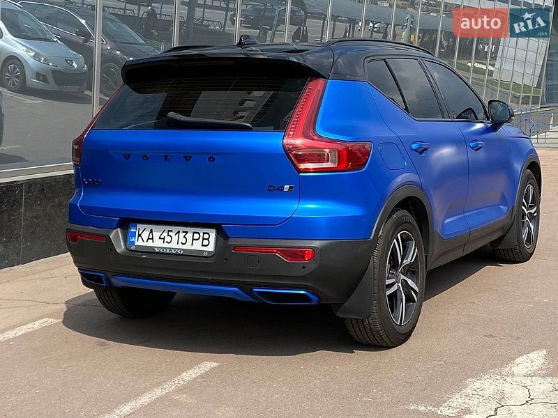 Внедорожник / Кроссовер Volvo XC40 2018 в Киеве