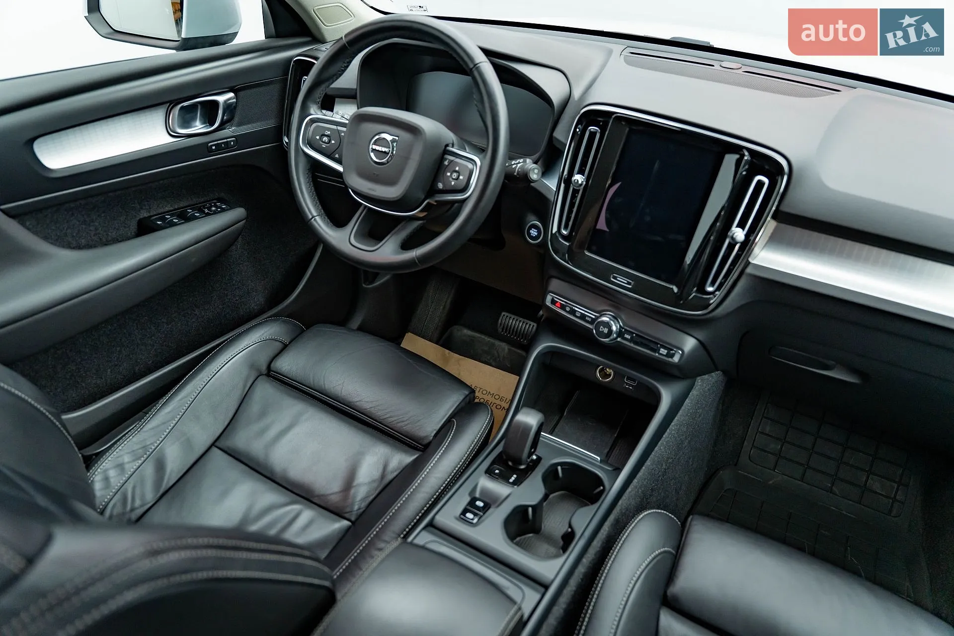 2021 Volvo XC40 - мініатюра 15