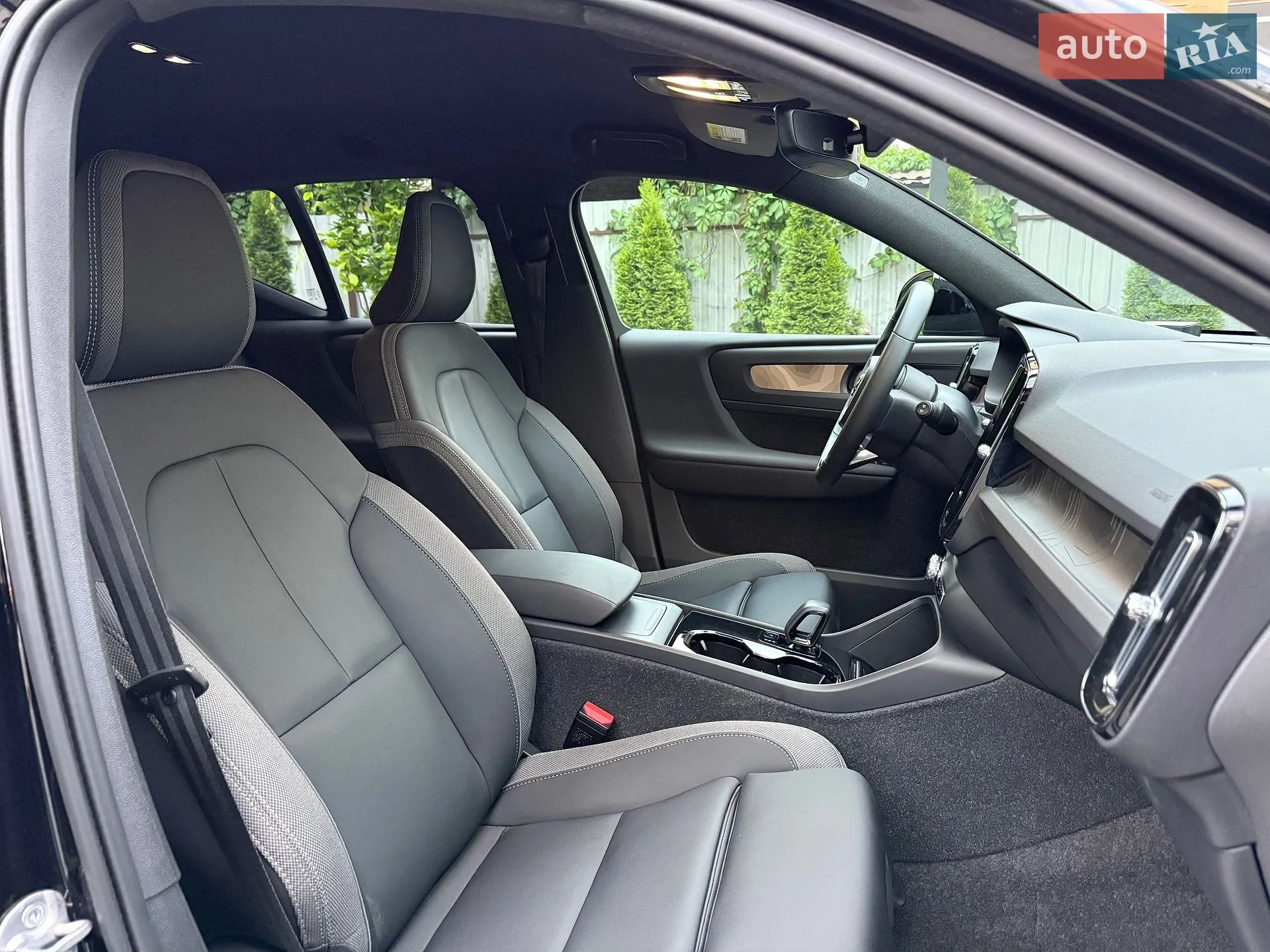 2023 Volvo XC40 - мініатюра 20