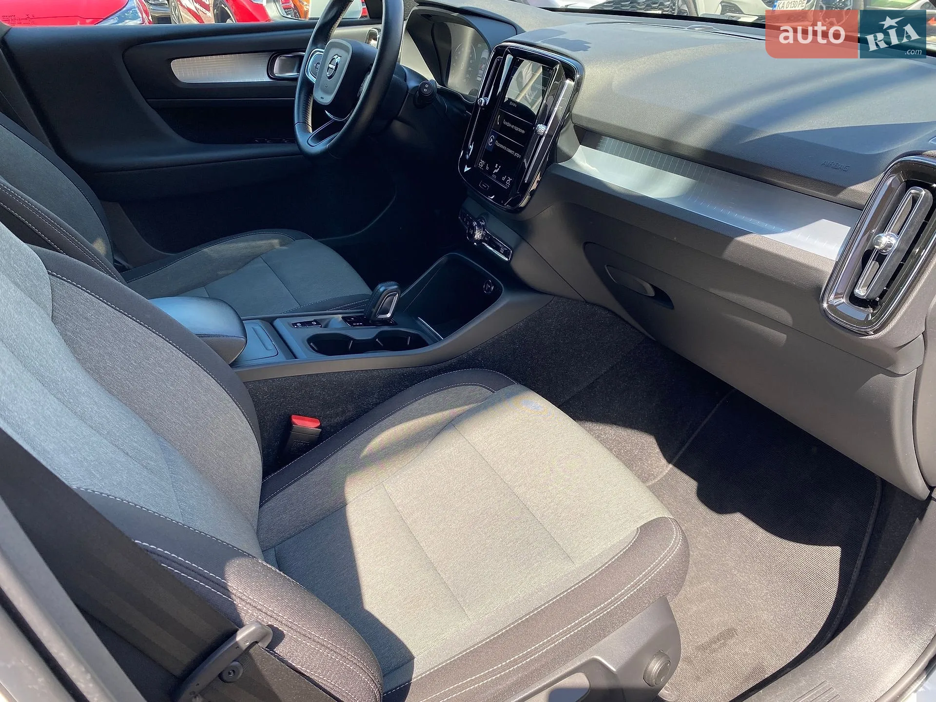 2020 Volvo XC40 - мініатюра 15