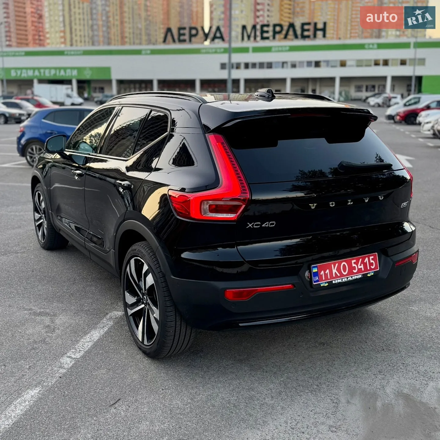 2023 Volvo XC40 - мініатюра 8