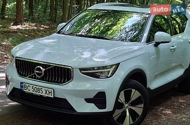 Внедорожник / Кроссовер Volvo XC40 2025 в Львове