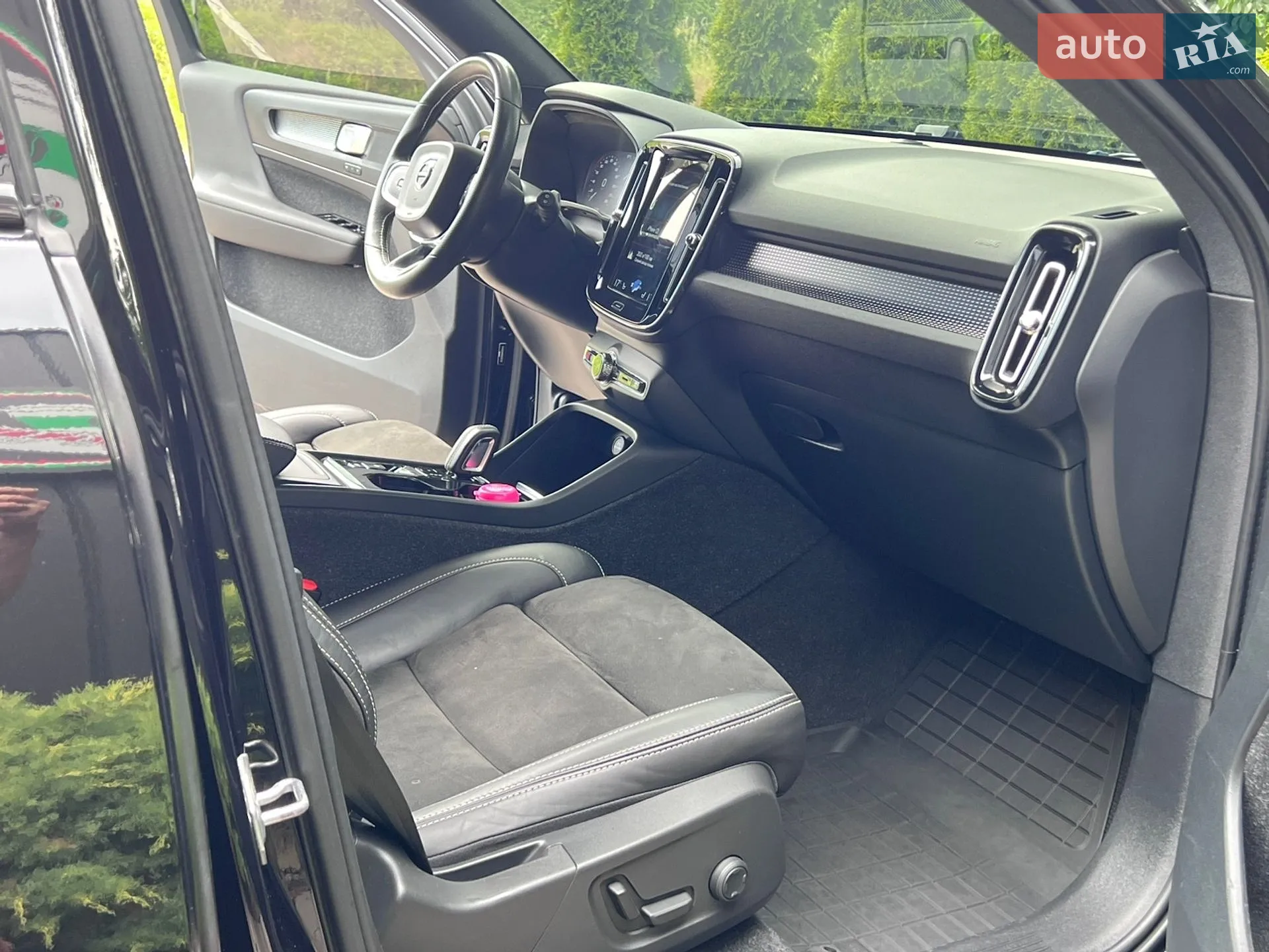 2021 Volvo XC40 - мініатюра 13