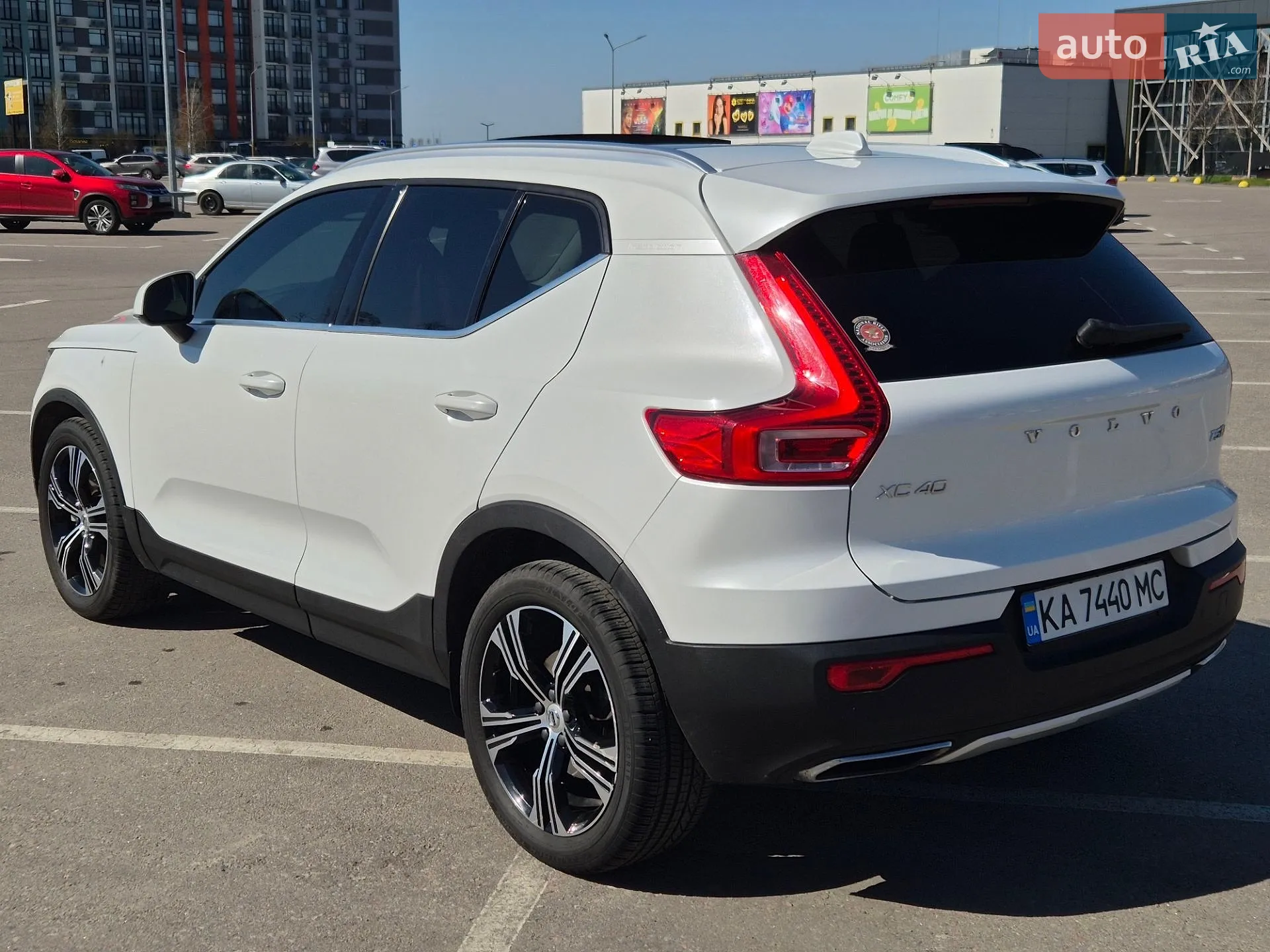 2020 Volvo XC40 - мініатюра 15