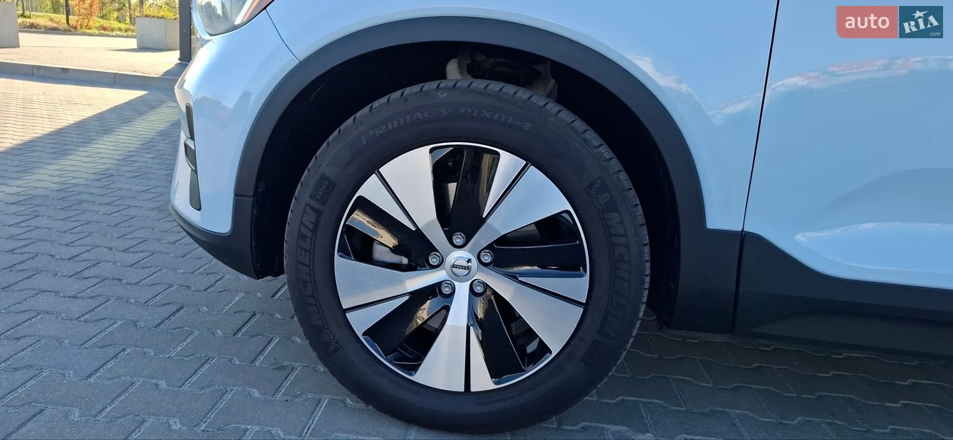 2025 Volvo XC40 - мініатюра 19