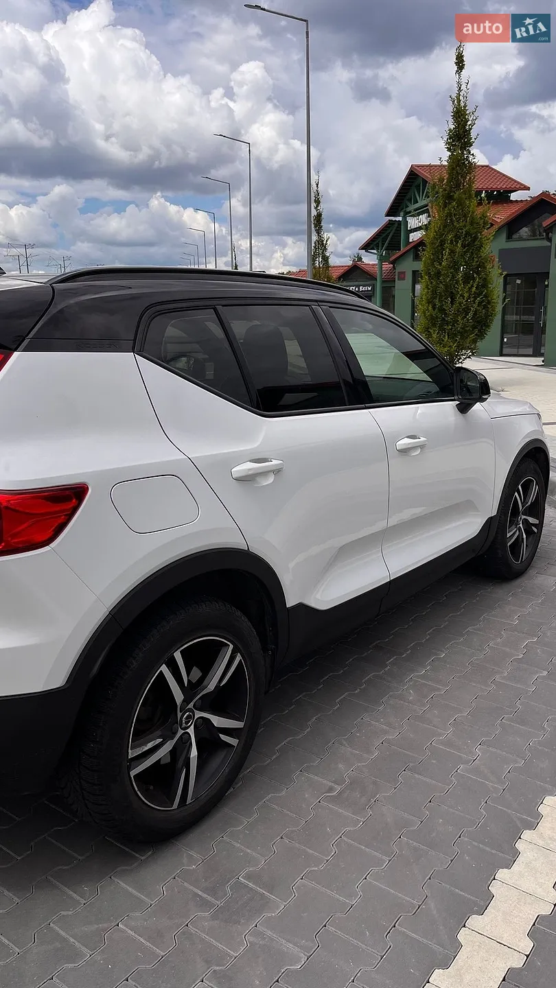 2018 Volvo XC40 - мініатюра 9