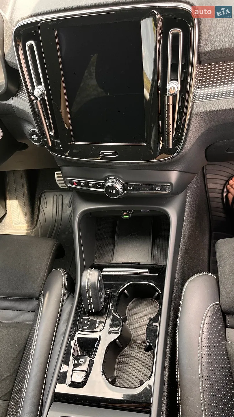 2018 Volvo XC40 - мініатюра 17