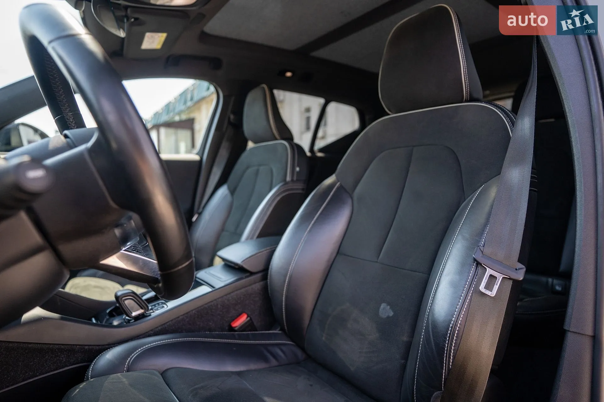 2021 Volvo XC40 - мініатюра 16